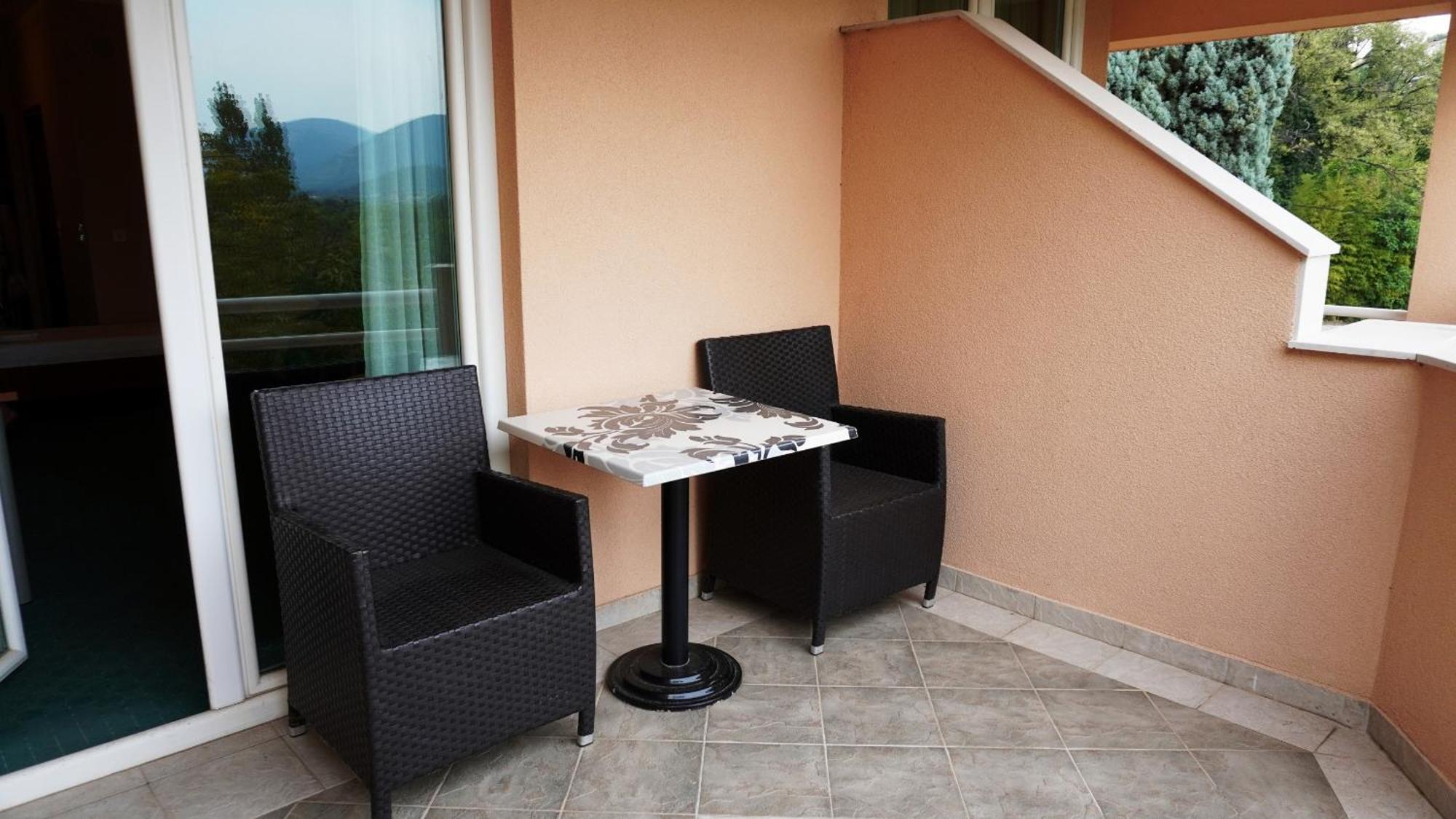 Hotel Vila Ivankovic Buna Rum bild